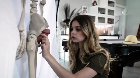 Halloween Had Stepsister And Bff Horny